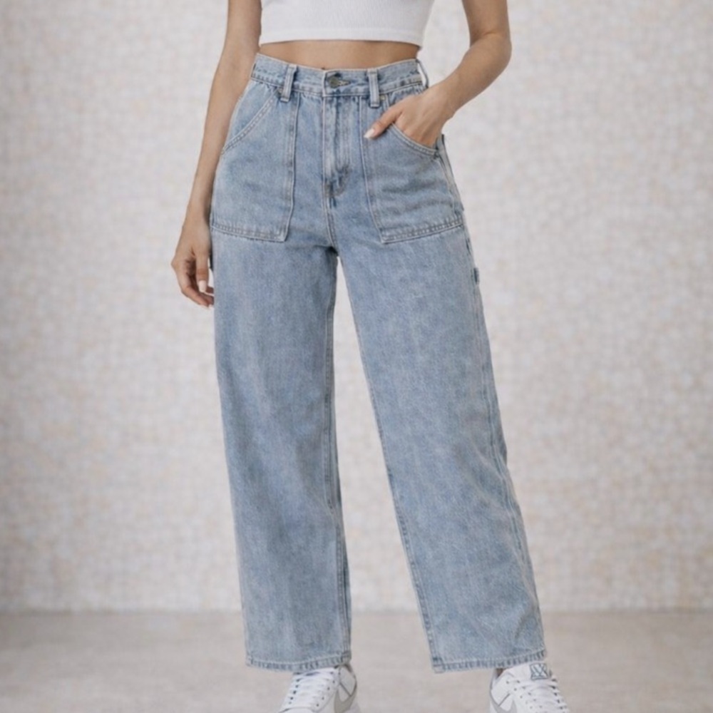 NWT Simple Society Highrise Light Wash Rayon Ankle Carpenter Jeans Size 9/29